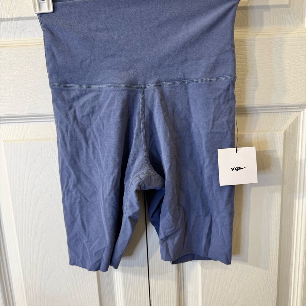 Nike Yoga‎ Blue Shorts